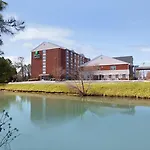 Holiday Inn Express Williamsburg North By Ihg