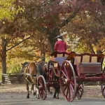 Governor\'S Inn