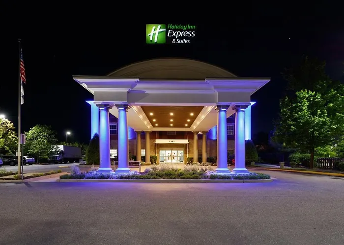 Holiday Inn Express & Suites Williamsburg By Ihg