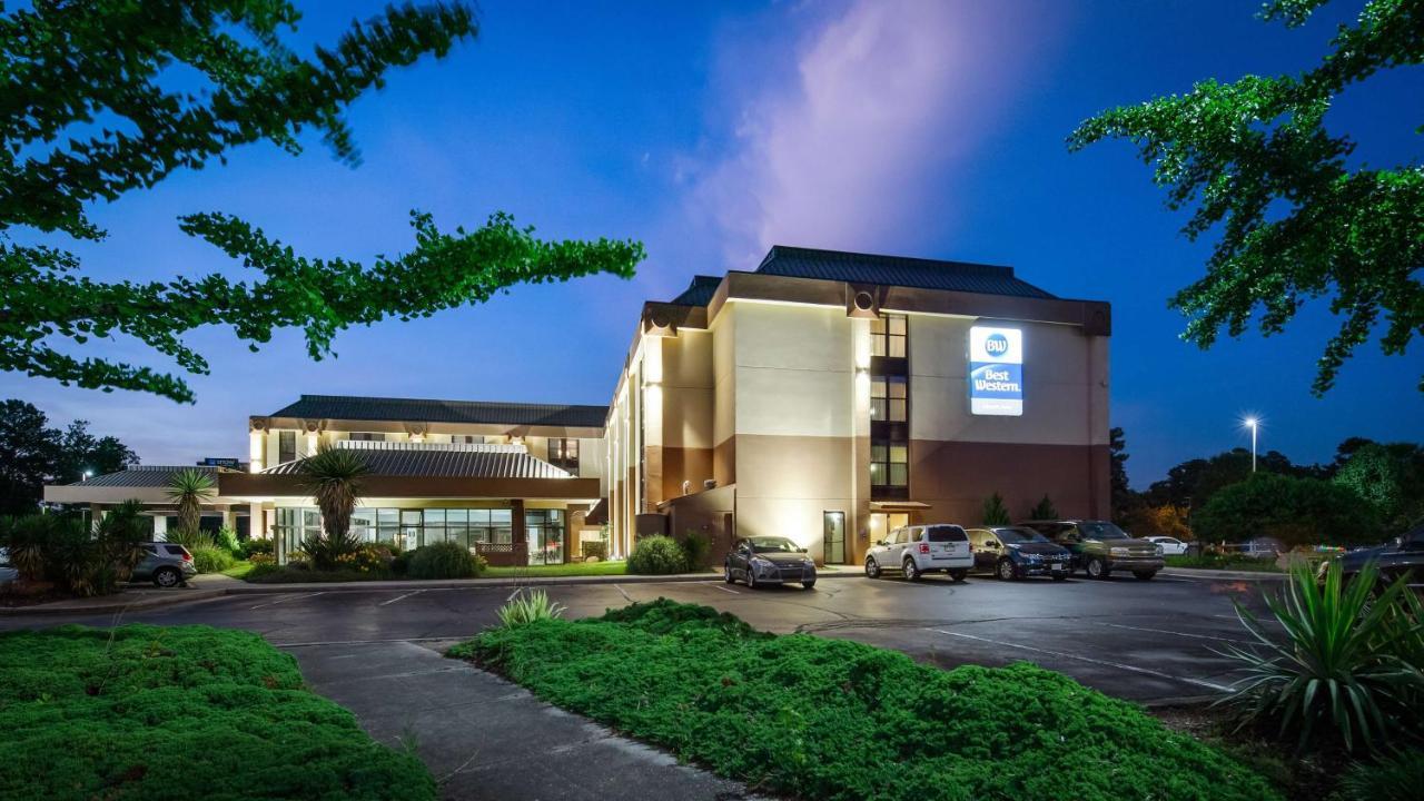 Western Historic Area Hotel