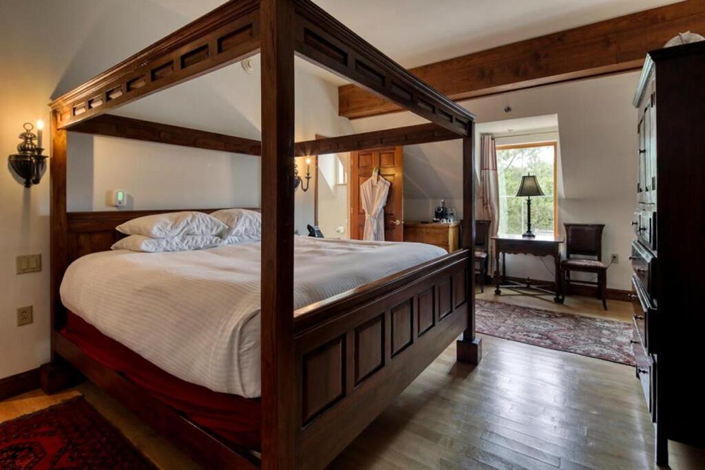 Hotel Wedmore Place Williamsburg