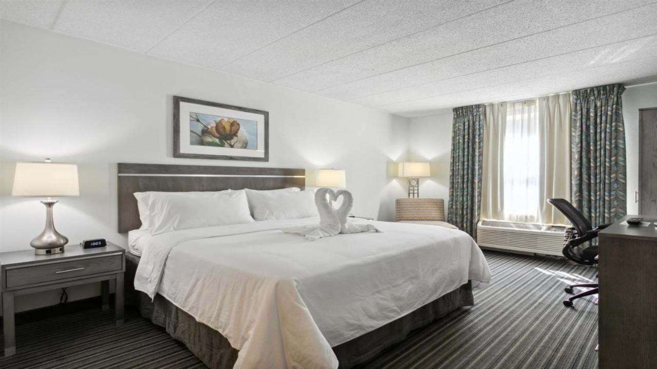 Express Williamsburg North By Ihg