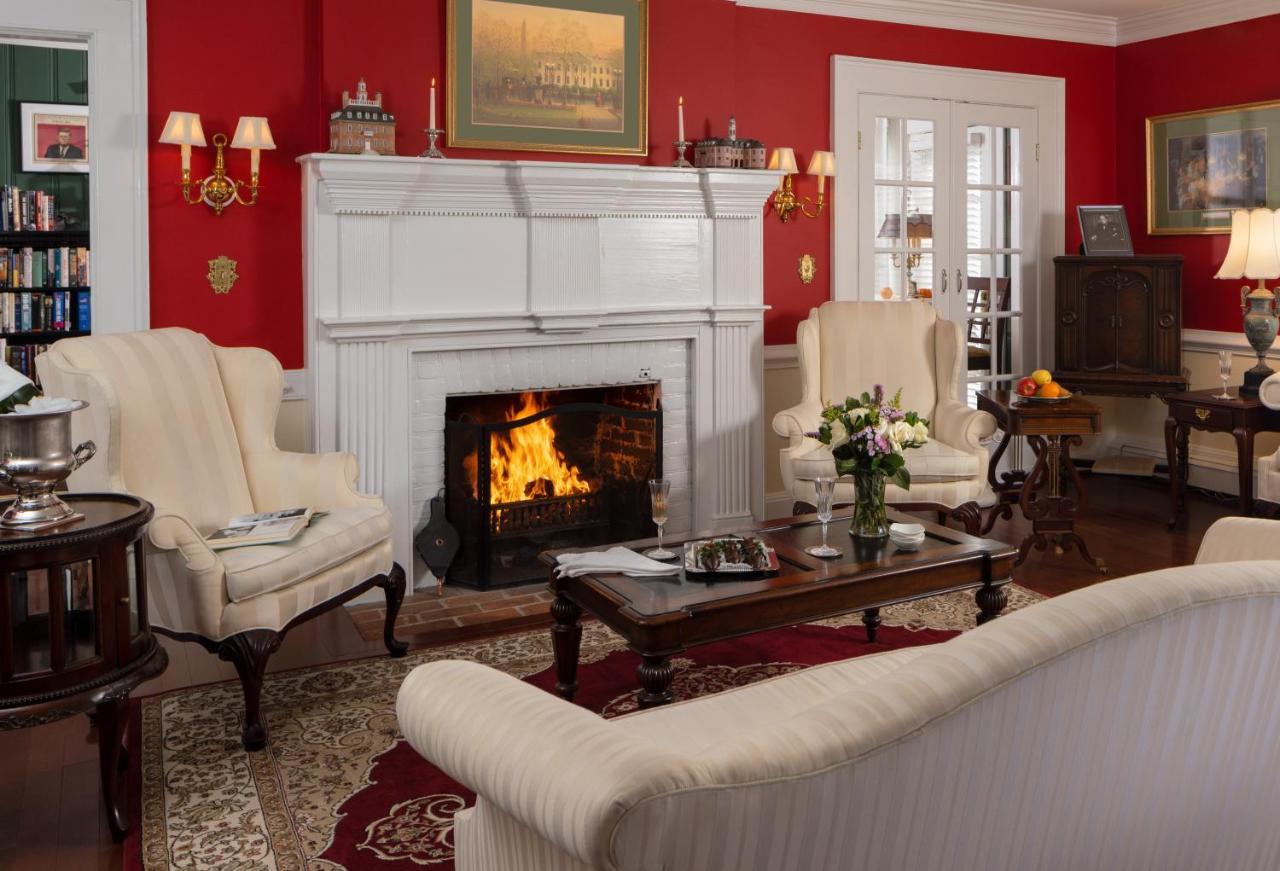 A White House Bed & Breakfast