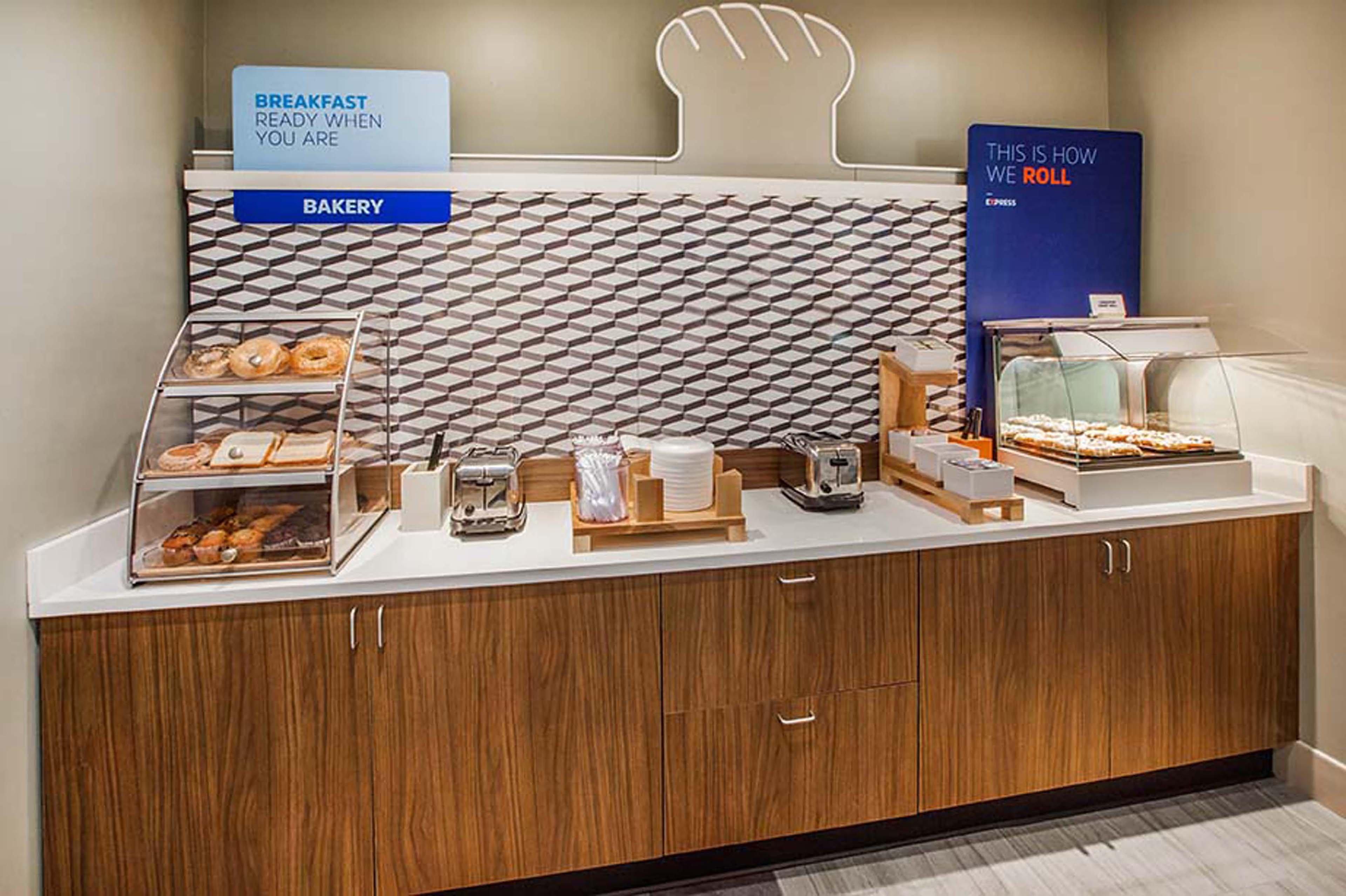 Resort Express Williamsburg North By Ihg Norge