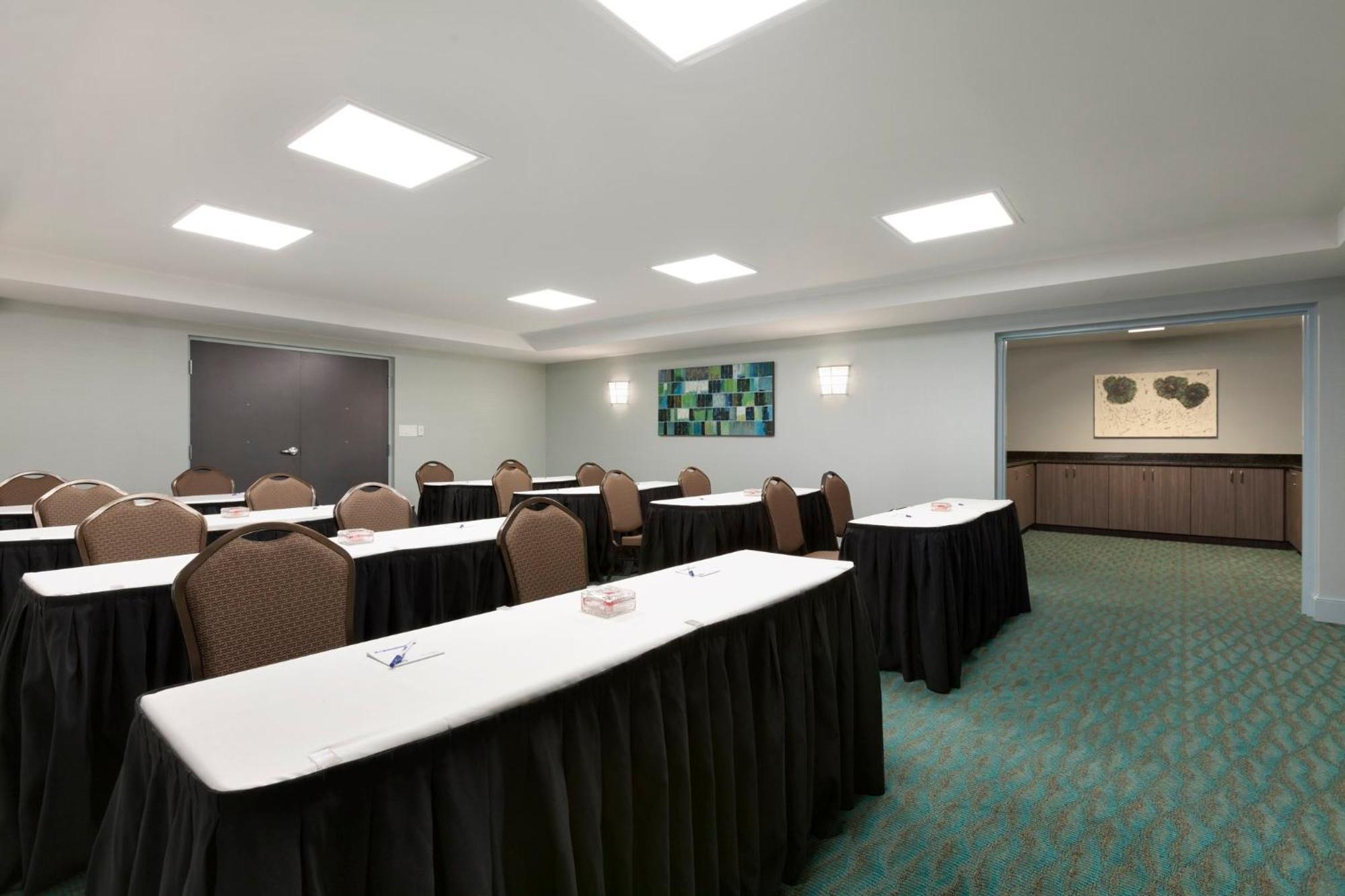 Express Williamsburg North By Ihg Resort Norge