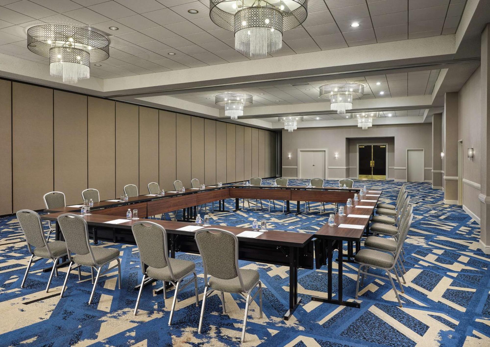 Hotel Doubletree By Hilton Williamsburg