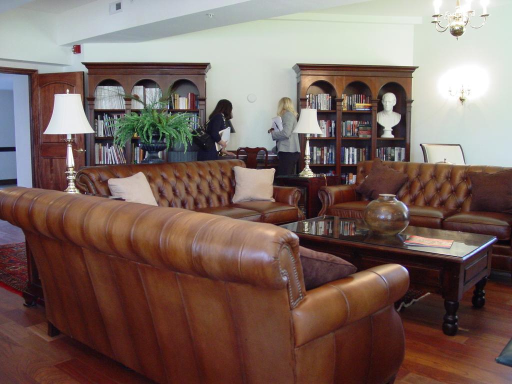 Wedmore Place Hotel 4*
