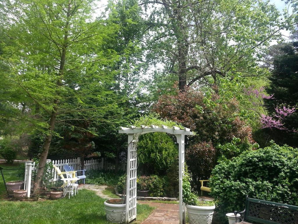 Bed & Breakfast A White House Williamsburg
