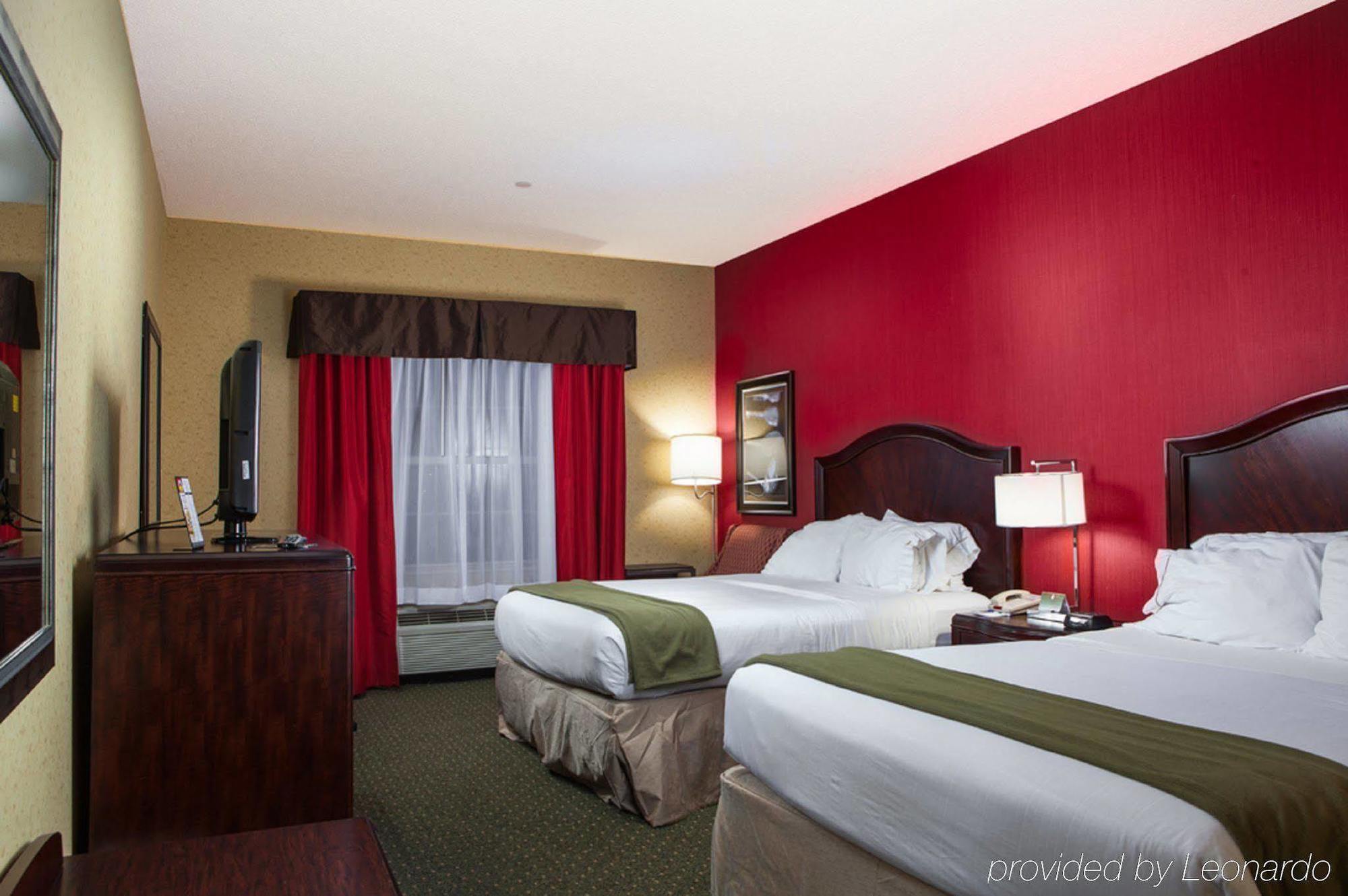 Resort Express & By Ihg 2*