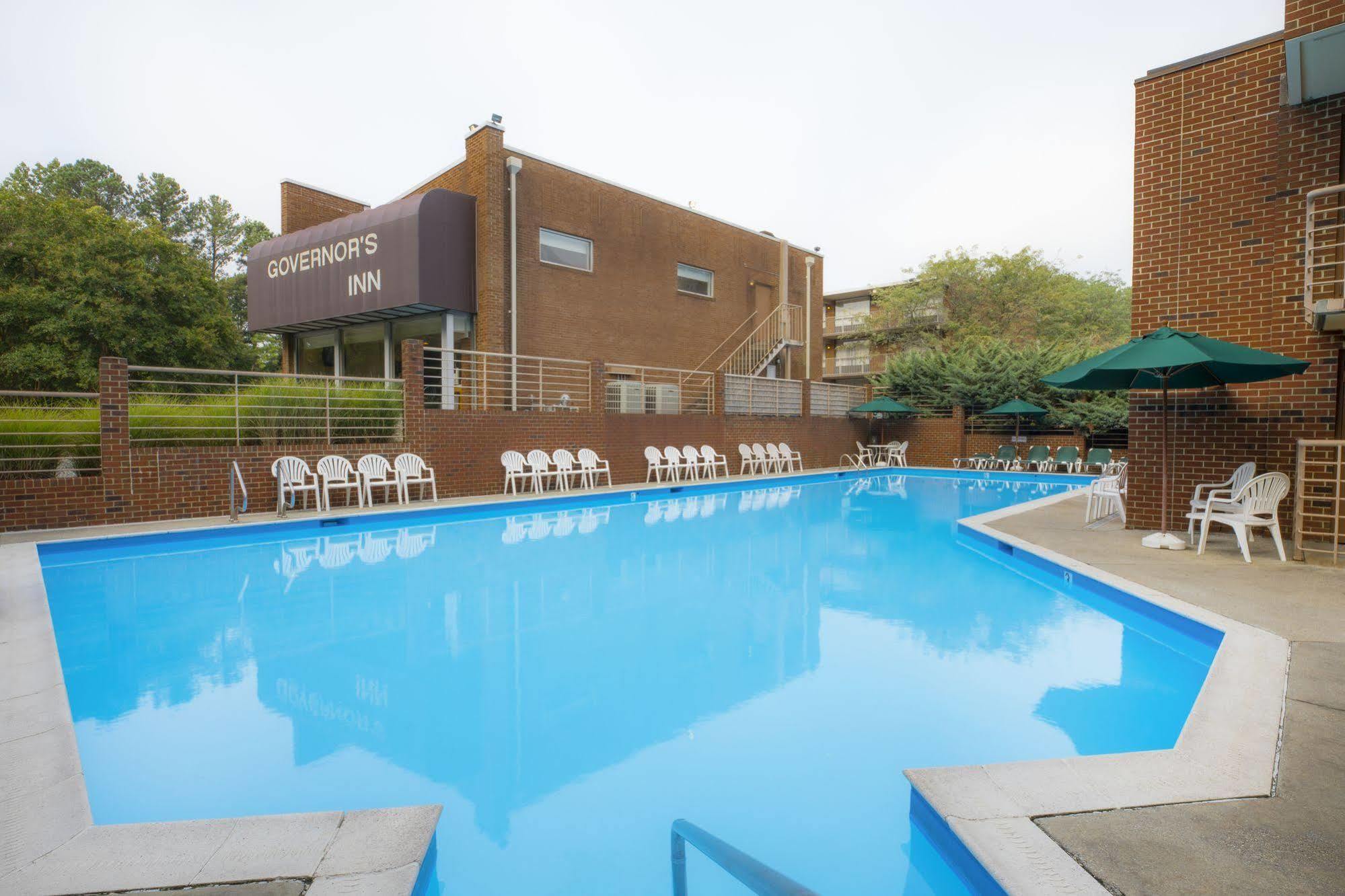 Hotel Governor's 2*
