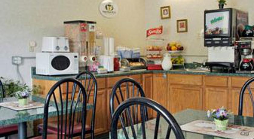 Super 8 Colonial Hotel Williamsburg