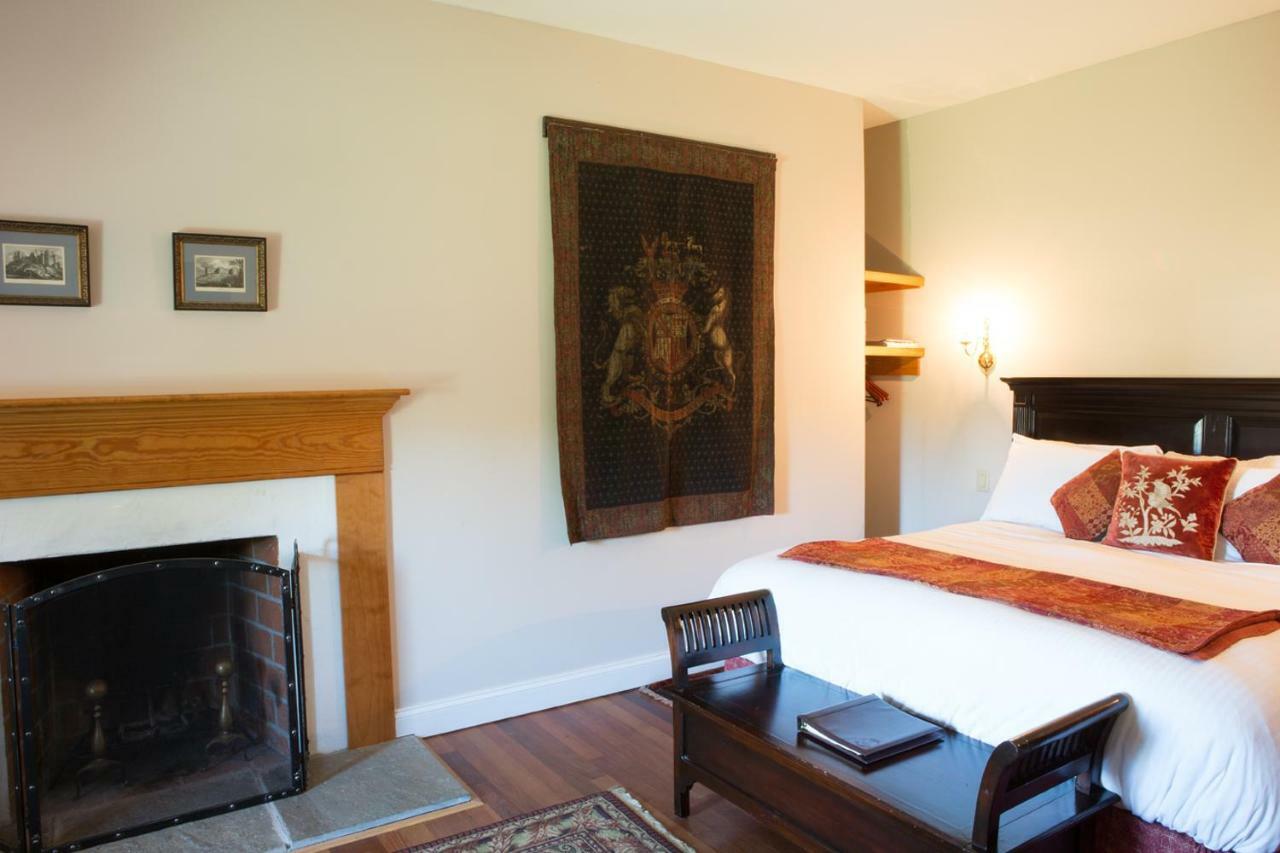 Wedmore Place