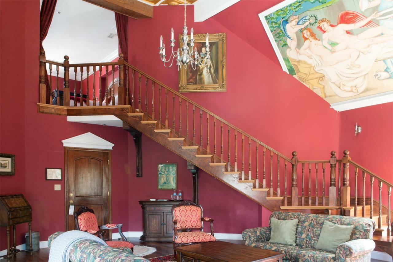Wedmore Place 4*