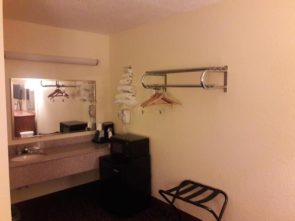 Super Motel 2*