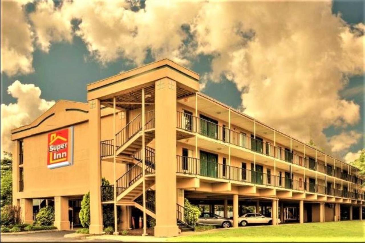 Motel Super 2*