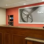 Hampton Inn & Suites Williamsburg-Central