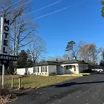 Rochambeau Roadside Inn