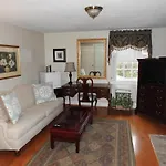 Magnolia Manor B&B Inn
