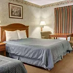 Rodeway Inn & Suites Williamsburg