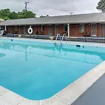 Rodeway Inn & Suites Williamsburg
