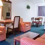 Rodeway Inn & Suites Williamsburg