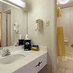 Days Inn Williamsburg Central