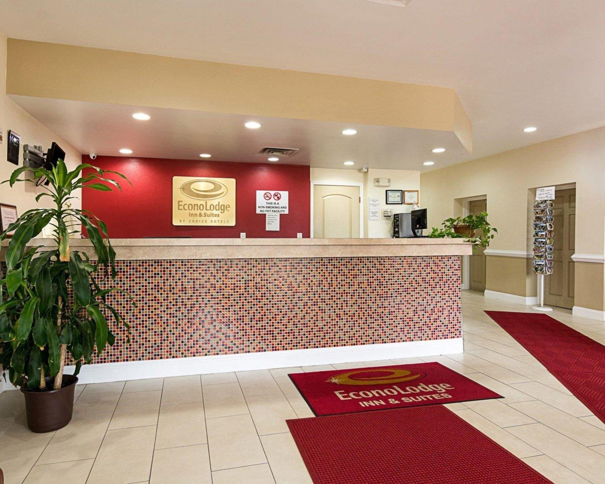 Hotel Days & By Wyndham Colonial 2*
