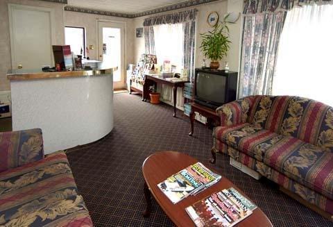 Hotel Rodeway &