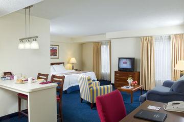 By Marriott 3* Williamsburg