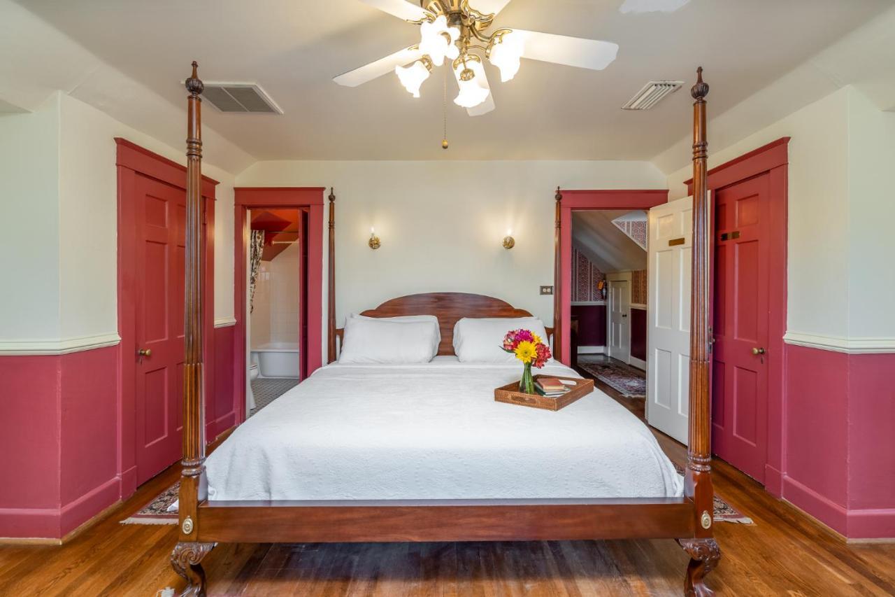 Cedars Of Bed & Breakfast
