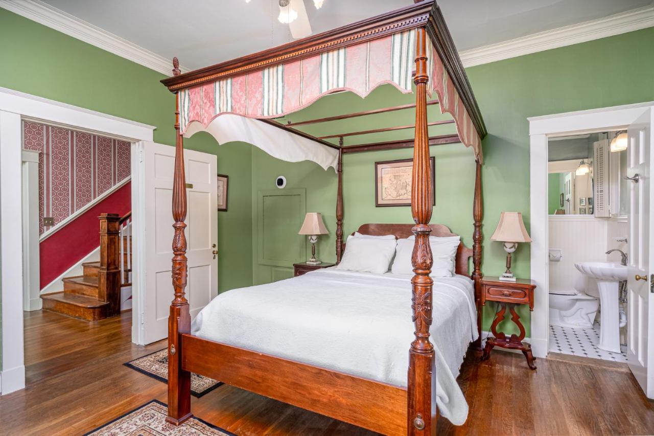 Bed & Breakfast Cedars Of