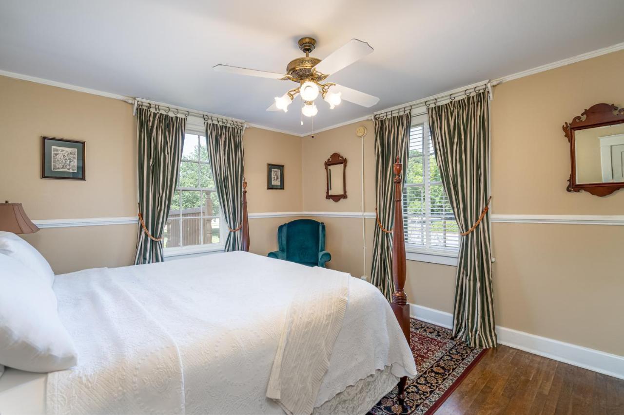 Bed & Breakfast Cedars Of Williamsburg