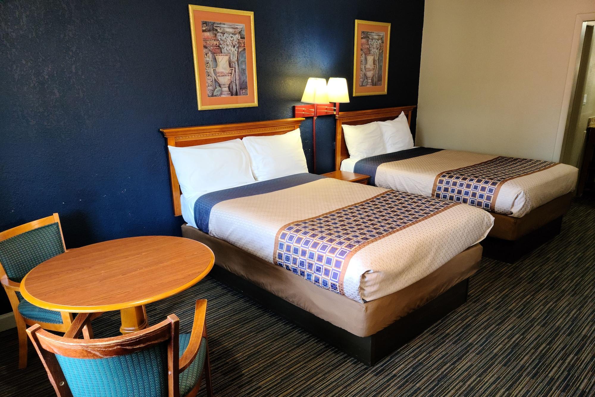 Hotel Travelodge By Wyndham Colonial Area *