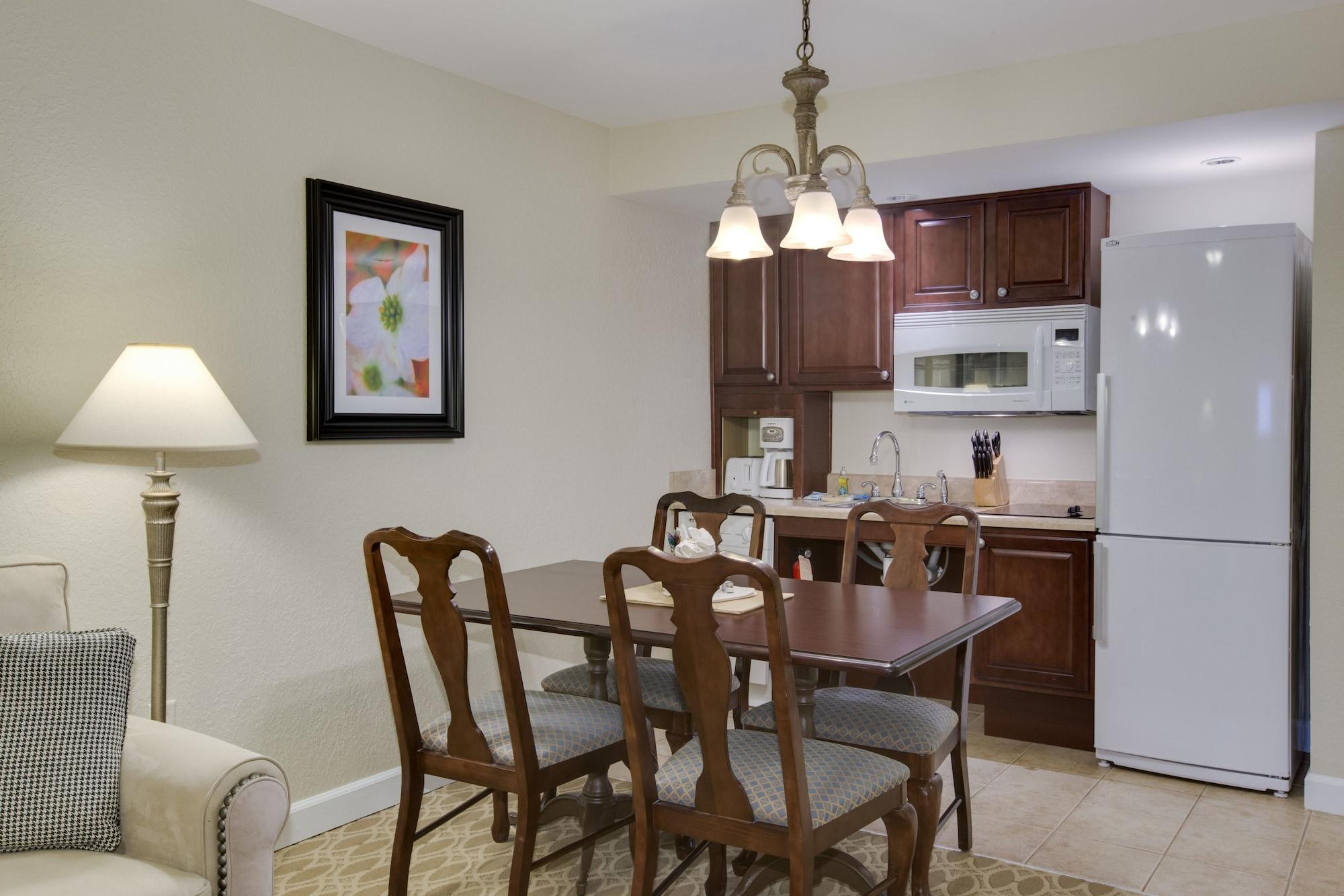 Bluegreen Vacations Patrick Henry Sqr, Ascend Collection Hotel Williamsburg