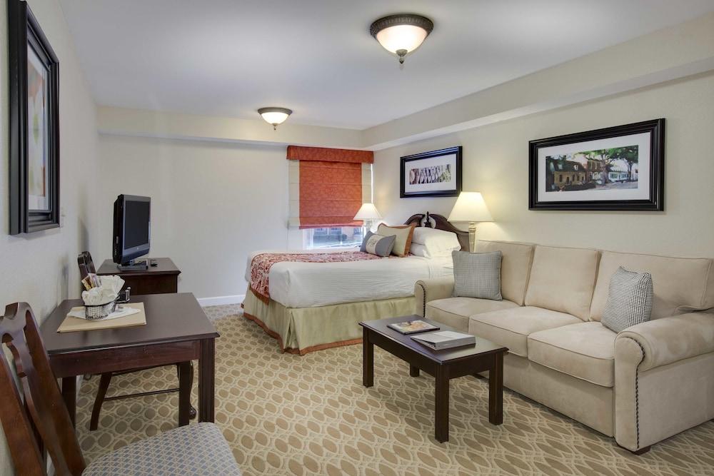 Hotel Bluegreen Vacations Patrick Henry Sqr, Ascend Collection 2*