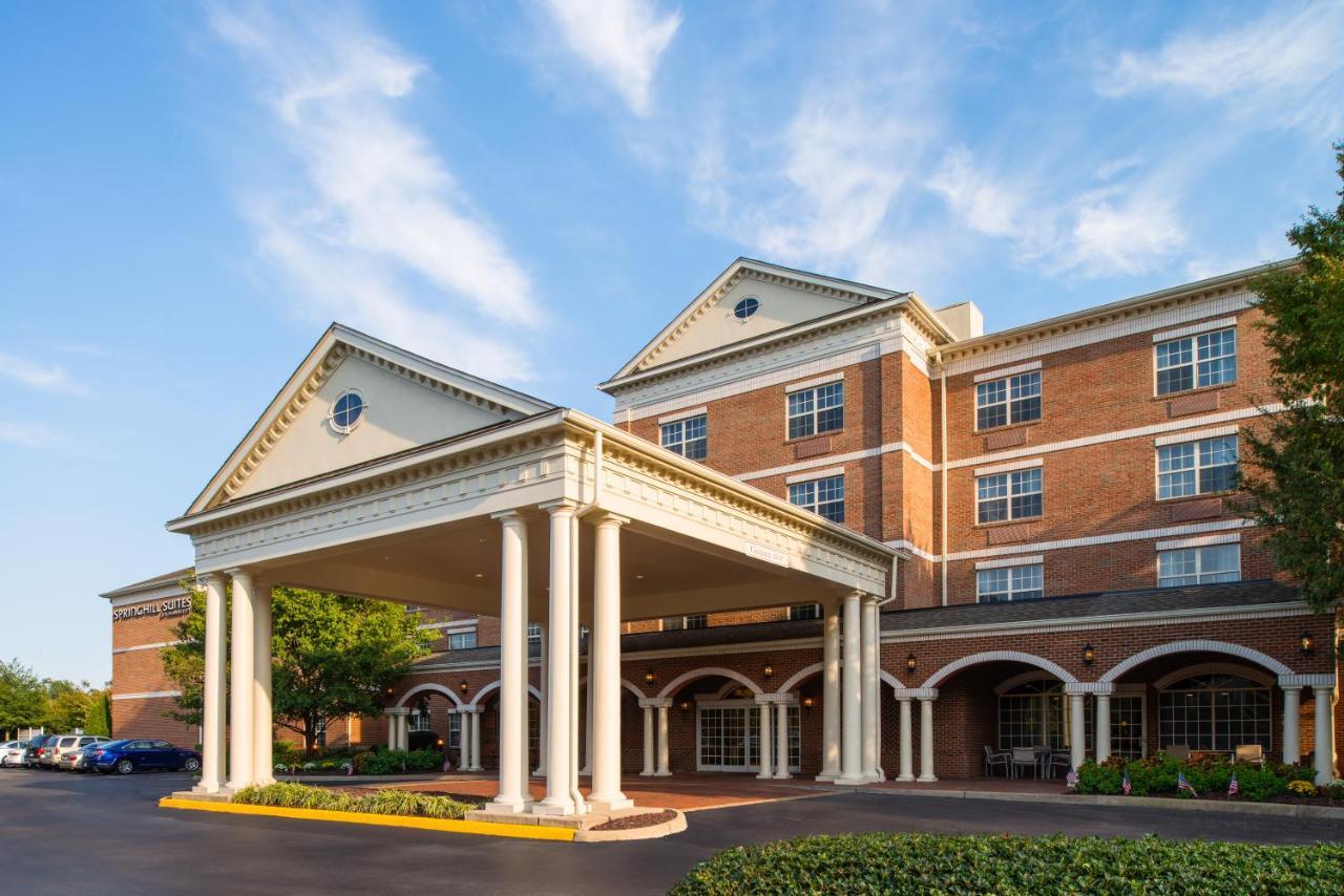 Hotel Springhill By Marriott 3*