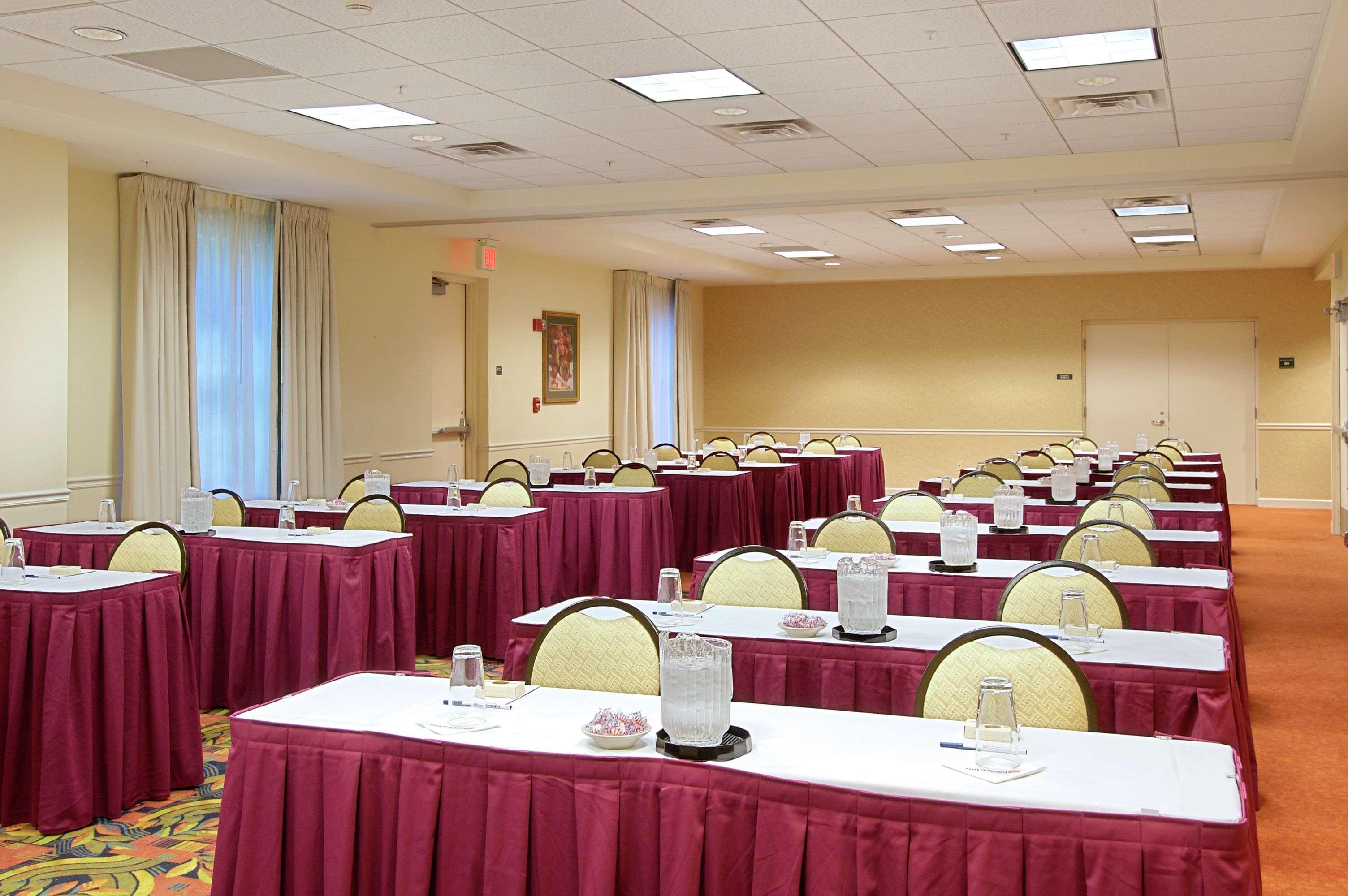 Hilton Garden