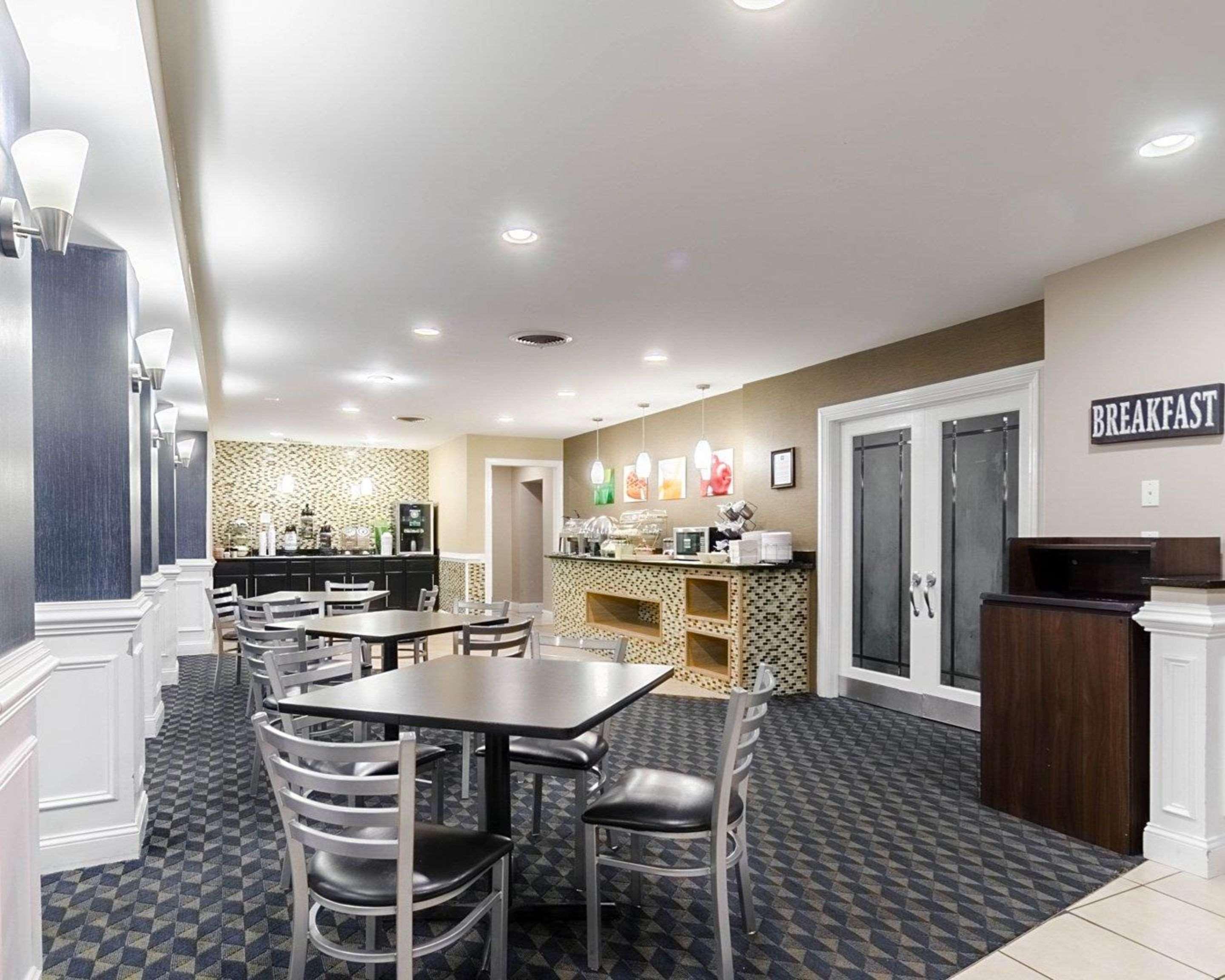 Hotel Rodeway & Central