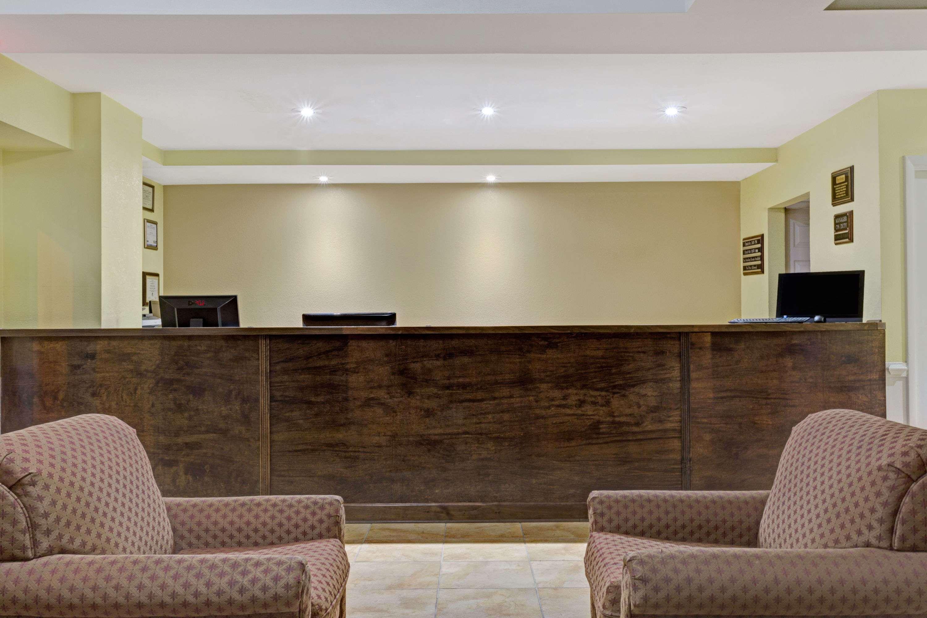 Travelodge By Wyndham Colonial Area * Williamsburg