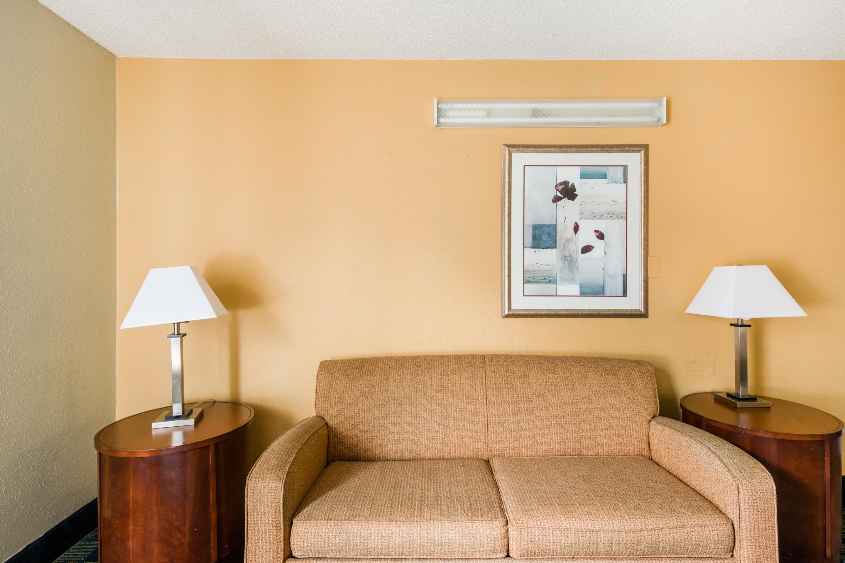 Baymont By Wyndham Hotel Williamsburg