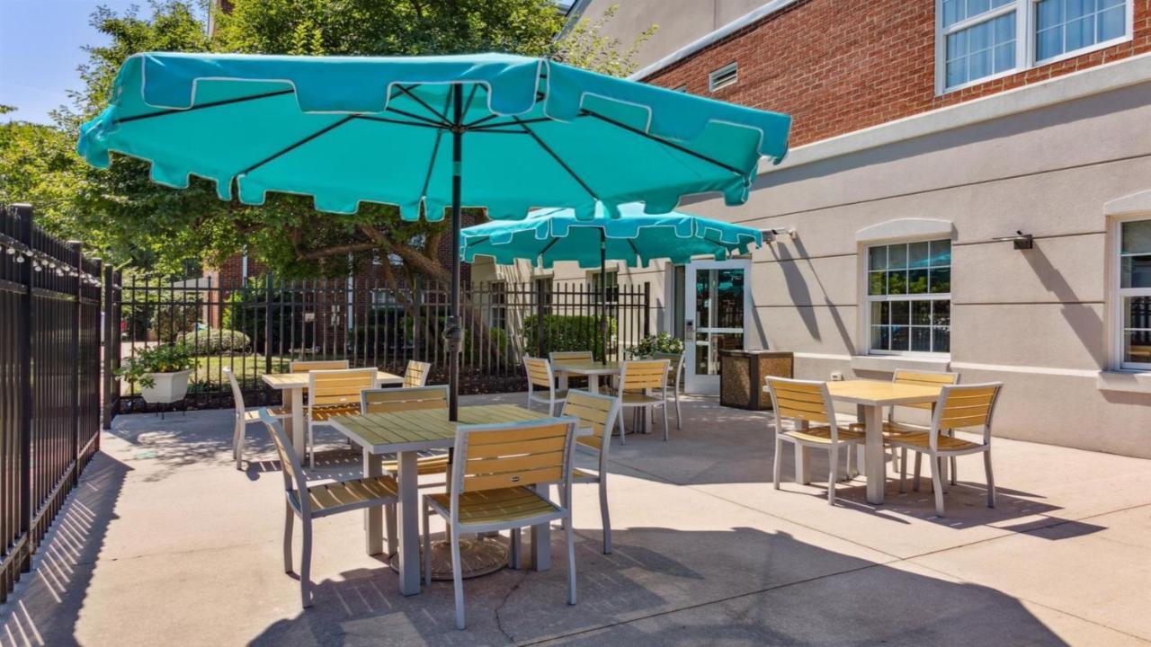Express Williamsburg North By Ihg Resort