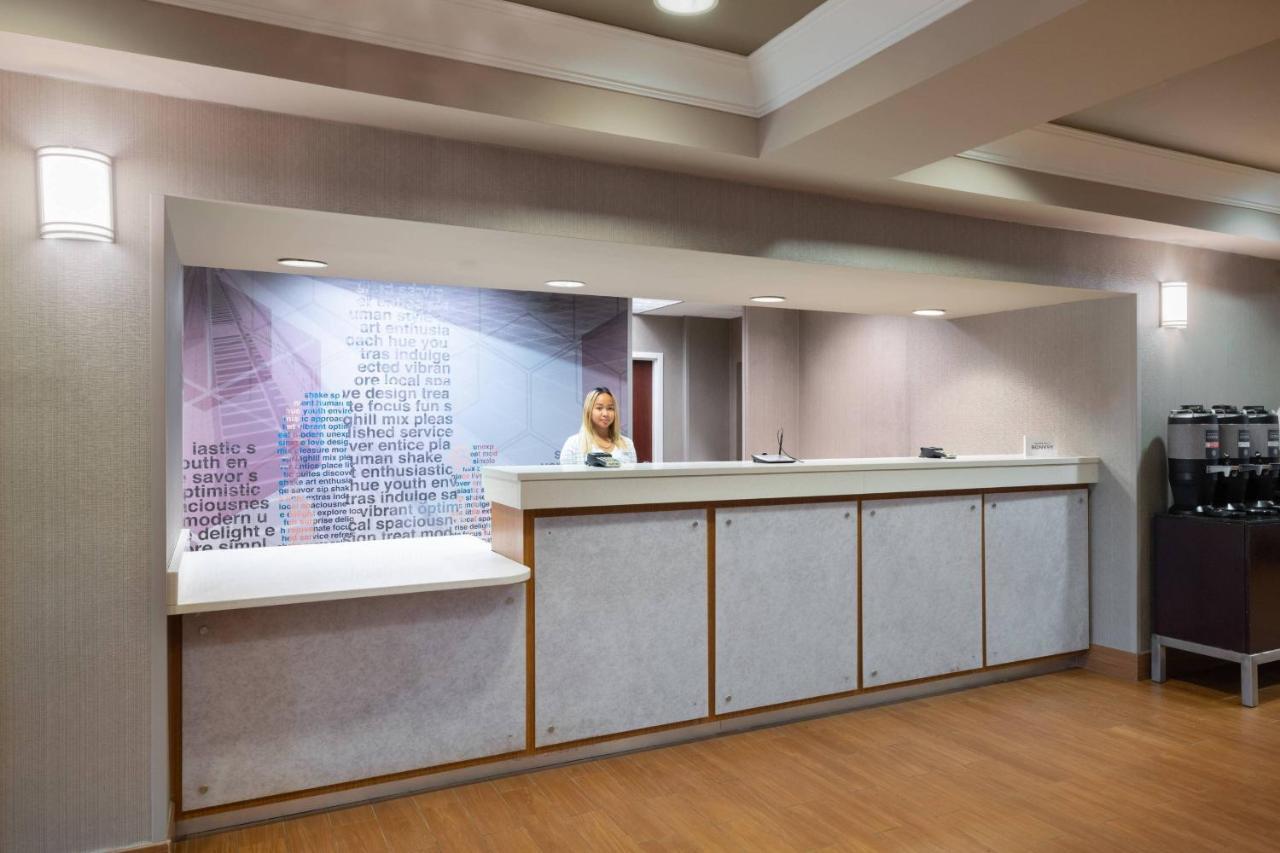 Hotel Springhill By Marriott