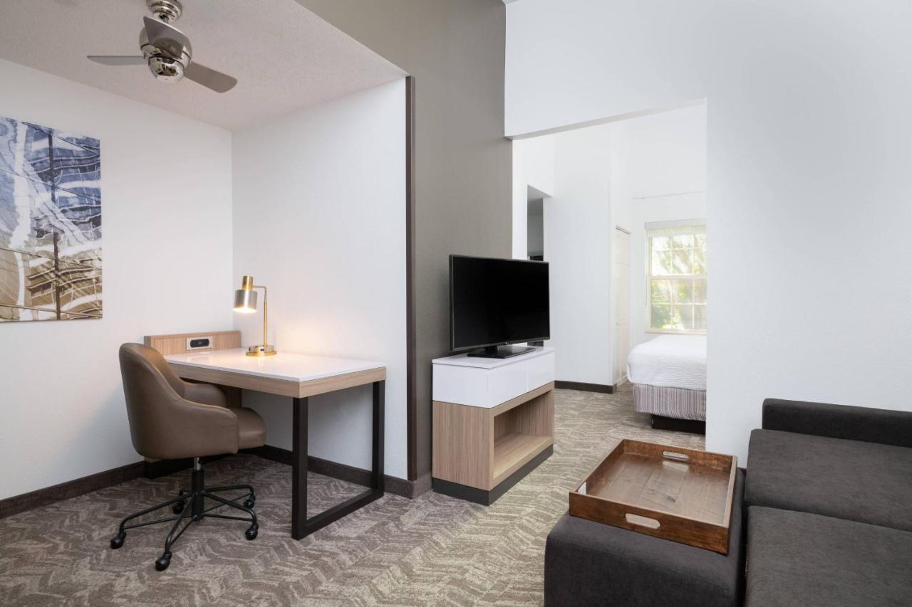 Springhill By Marriott Hotel