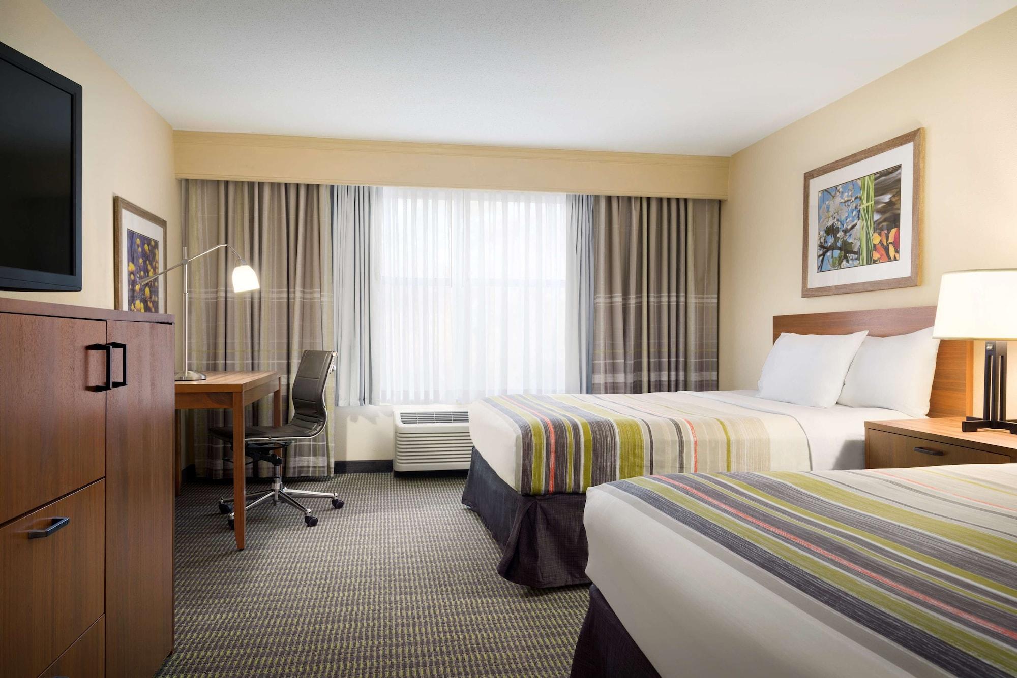 Country & By Radisson, Historic Area, Va