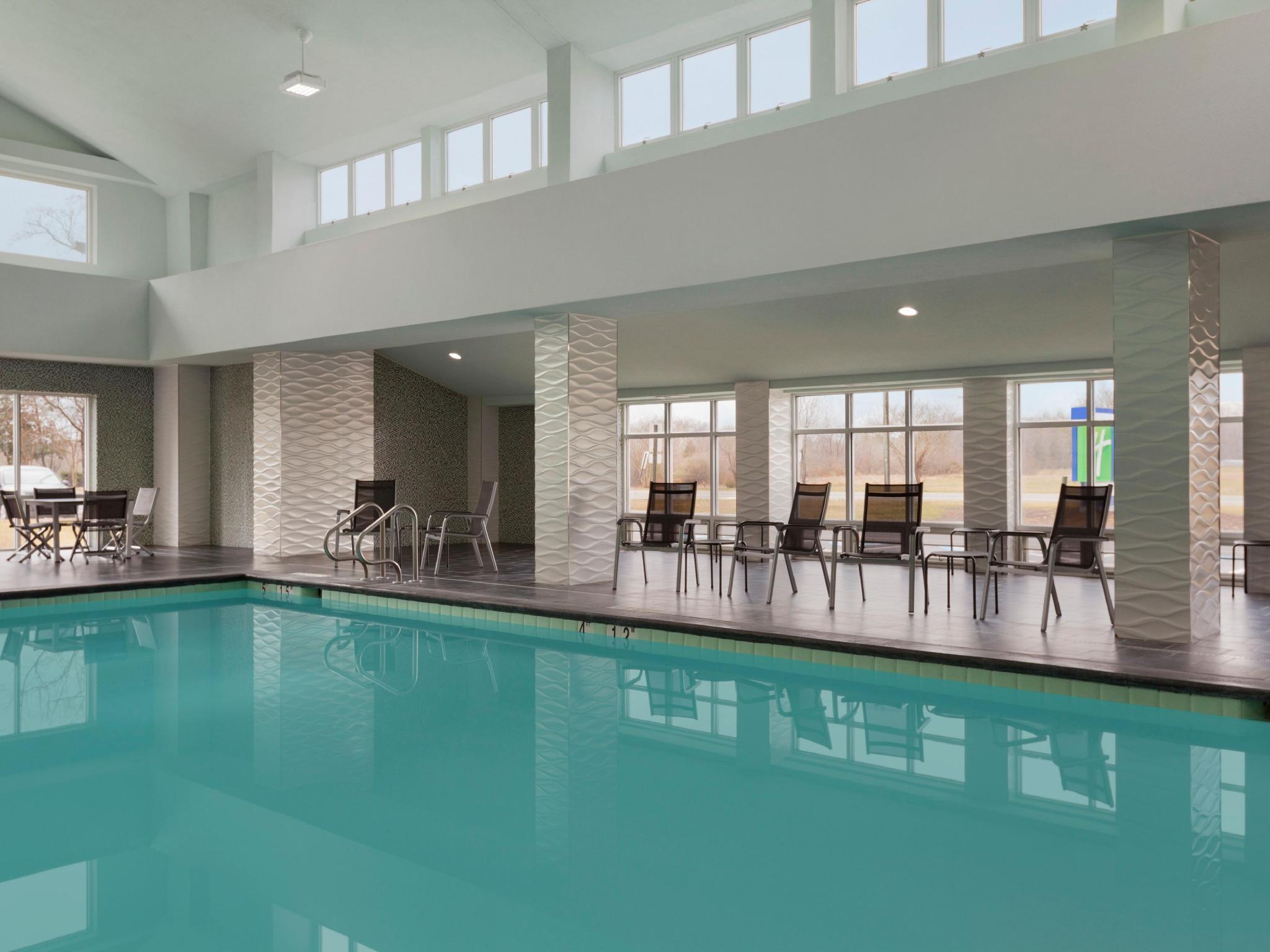 Express Williamsburg North By Ihg