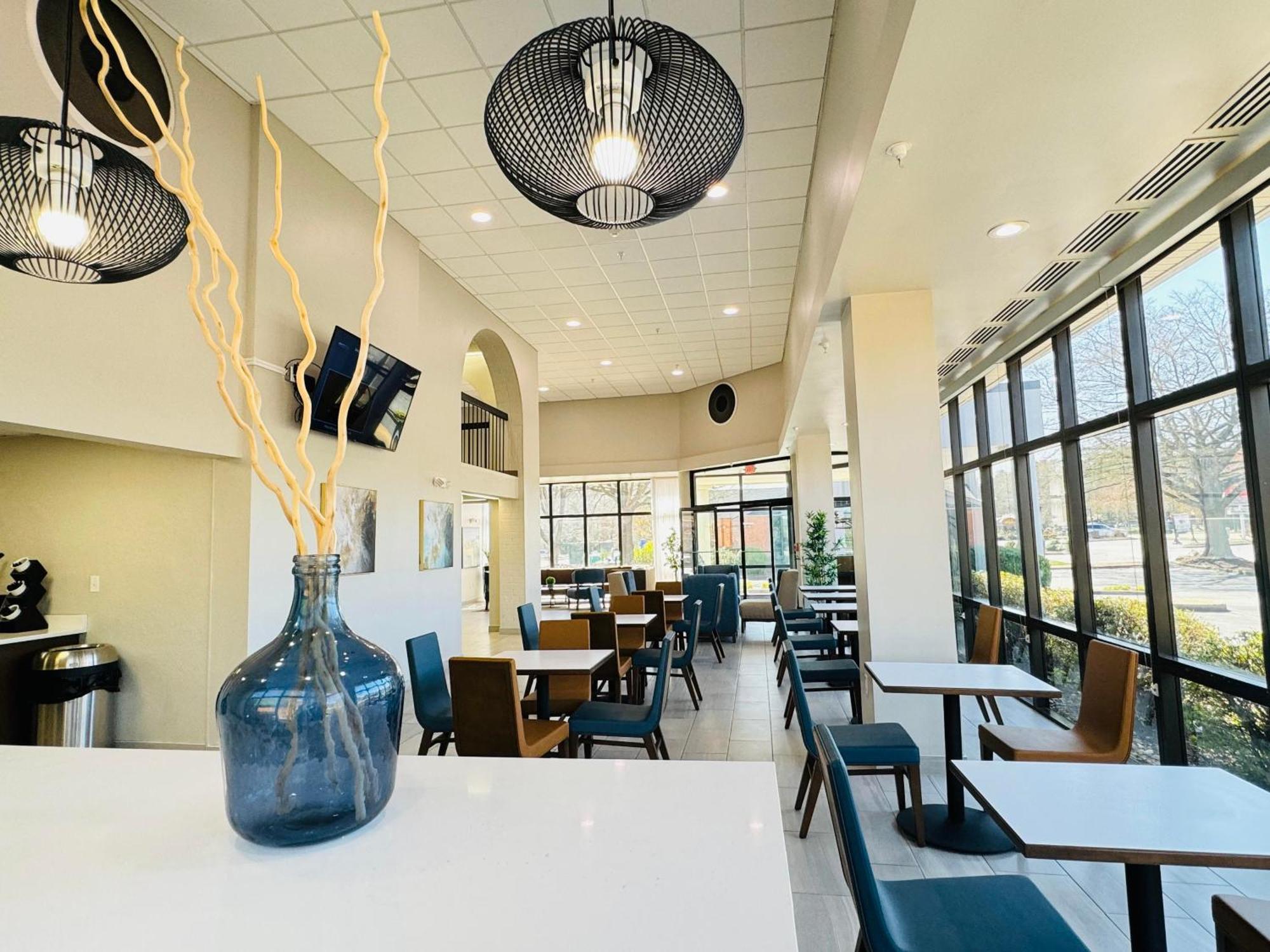 Wingate By Wyndham 2* Williamsburg