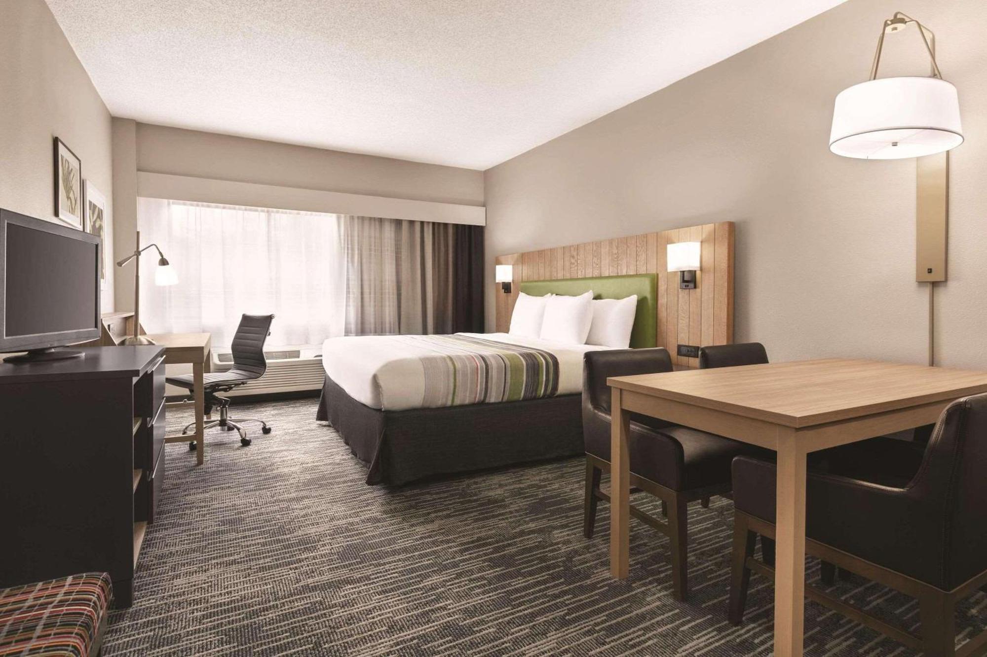 Country & By Radisson, East Busch Gardens , Va Hotel Williamsburg