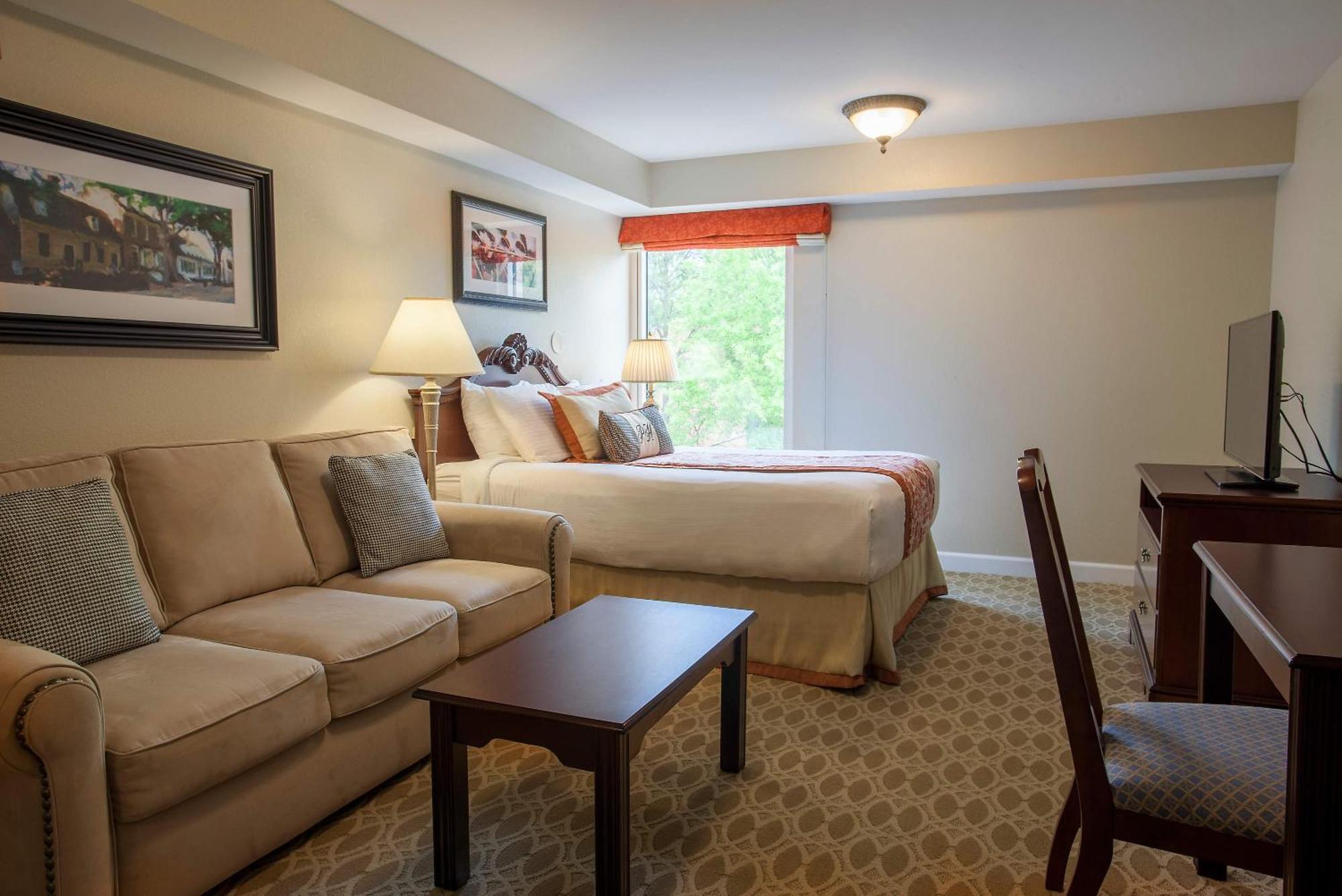 Bluegreen Vacations Patrick Henry Sqr, Ascend Collection