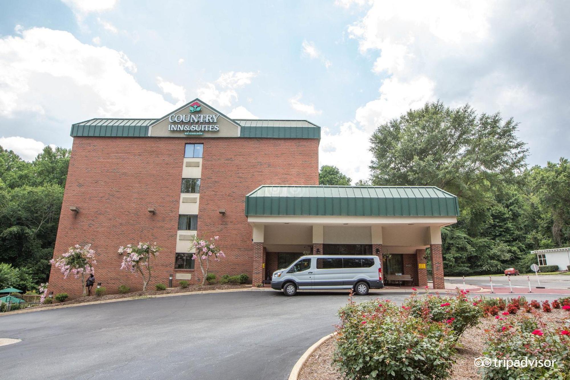 Hotel Country & By Radisson, East Busch Gardens , Va Williamsburg