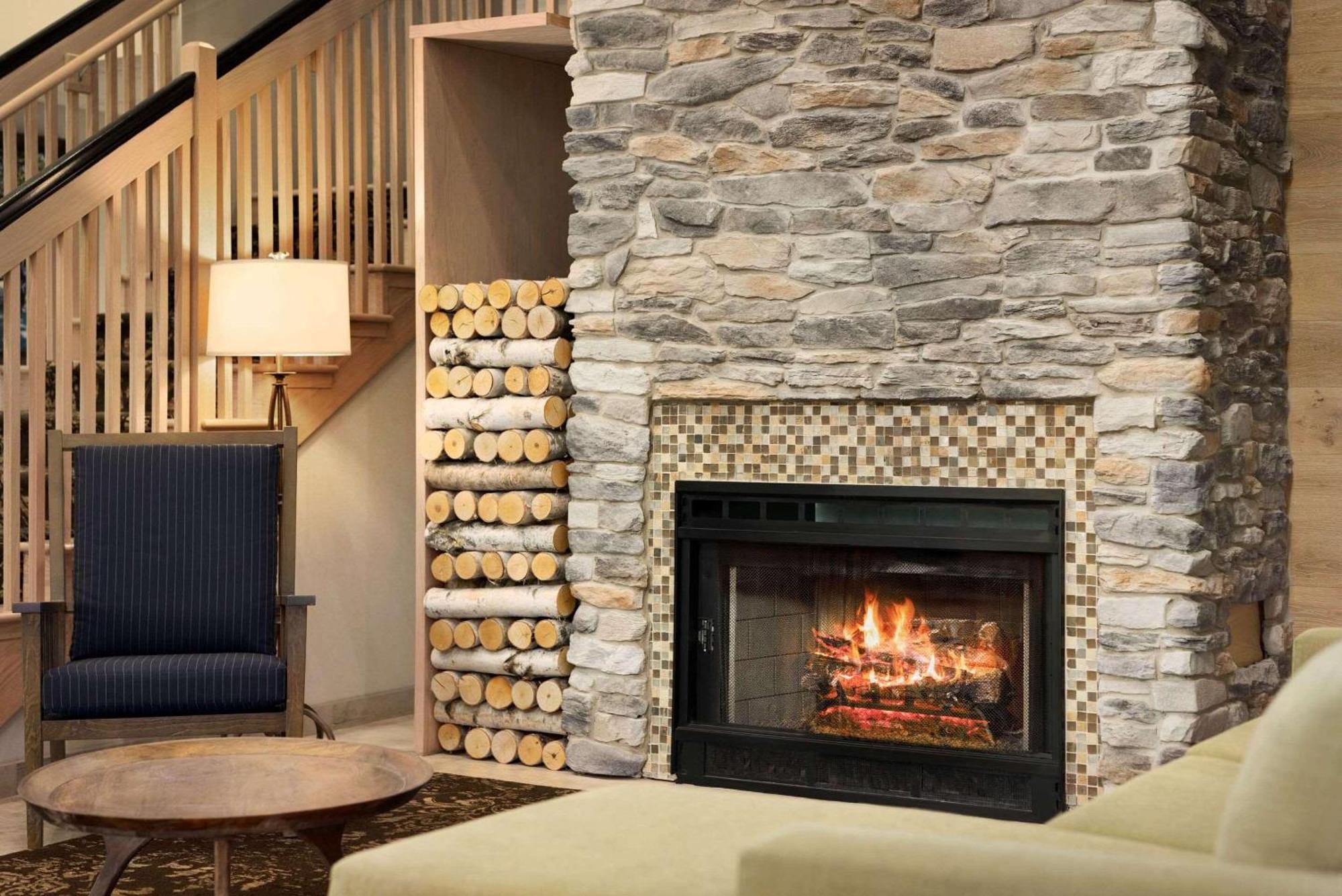 Hotel Country & By Radisson, Historic Area, Va Williamsburg